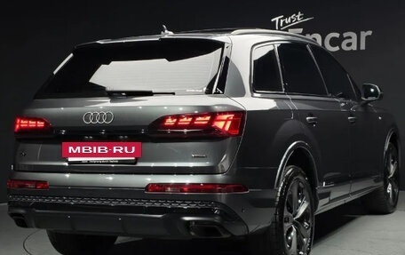 Audi Q7, 2025 год, 12 000 000 рублей, 2 фотография