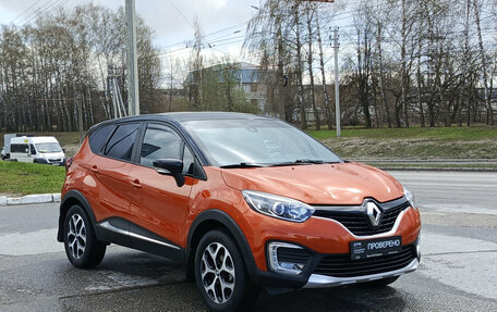 Renault Kaptur I рестайлинг, 2017 год, 1 700 000 рублей, 7 фотография