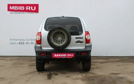 Chevrolet Niva I рестайлинг, 2010 год, 379 000 рублей, 6 фотография