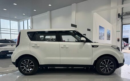 KIA Soul II рестайлинг, 2018 год, 1 345 000 рублей, 3 фотография