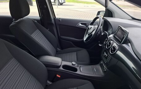 Mercedes-Benz B-Класс, 2013 год, 1 250 000 рублей, 17 фотография