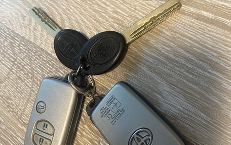 Toyota Land Cruiser Prado 150 рестайлинг 2, 2009 год, 2 498 000 рублей, 8 фотография