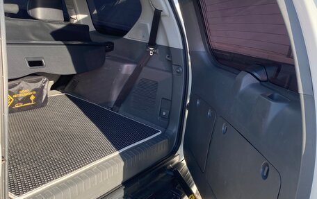 Toyota Land Cruiser Prado 150 рестайлинг 2, 2009 год, 2 498 000 рублей, 23 фотография