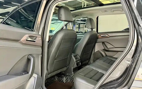 Volkswagen Tharu, 2022 год, 2 000 000 рублей, 11 фотография