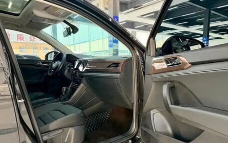 Volkswagen Tharu, 2022 год, 2 000 000 рублей, 12 фотография