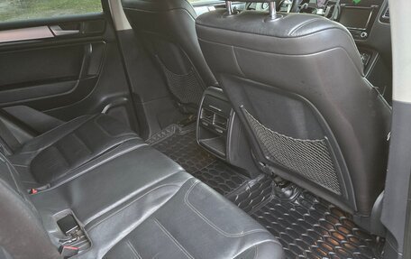 Volkswagen Touareg III, 2013 год, 1 890 000 рублей, 16 фотография