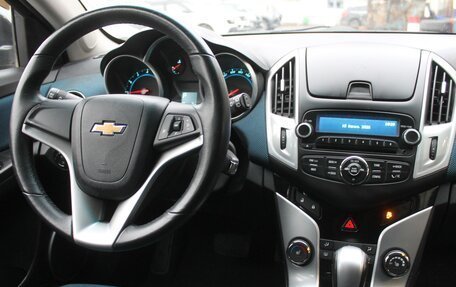 Chevrolet Cruze II, 2013 год, 950 000 рублей, 16 фотография