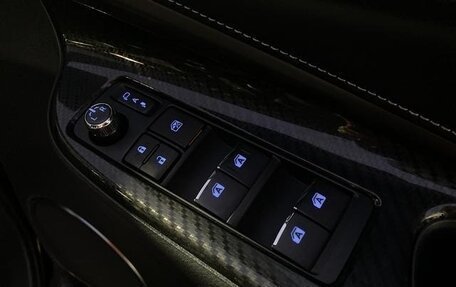 Toyota Harrier, 2017 год, 1 800 000 рублей, 18 фотография