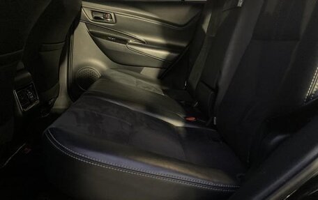 Toyota Harrier, 2017 год, 1 800 000 рублей, 22 фотография