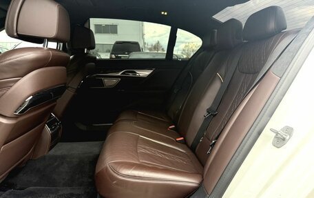 BMW 7 серия, 2021 год, 7 890 000 рублей, 30 фотография