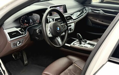 BMW 7 серия, 2021 год, 7 890 000 рублей, 29 фотография