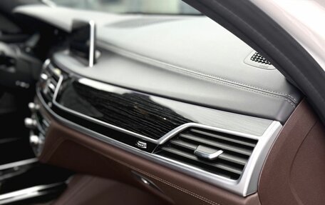 BMW 7 серия, 2021 год, 7 890 000 рублей, 24 фотография