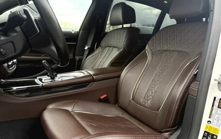 BMW 7 серия, 2021 год, 7 890 000 рублей, 22 фотография