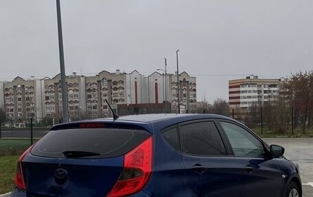 Hyundai Solaris II рестайлинг, 2015 год, 540 000 рублей, 7 фотография