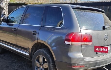 Volkswagen Touareg III, 2007 год, 695 000 рублей, 3 фотография