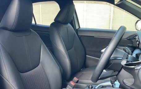 Toyota Yaris Cross, 2021 год, 1 250 000 рублей, 7 фотография