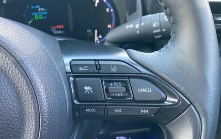 Toyota Yaris Cross, 2021 год, 1 250 000 рублей, 12 фотография