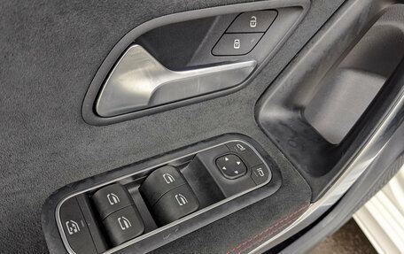 Mercedes-Benz A-Класс, 2021 год, 2 850 000 рублей, 27 фотография