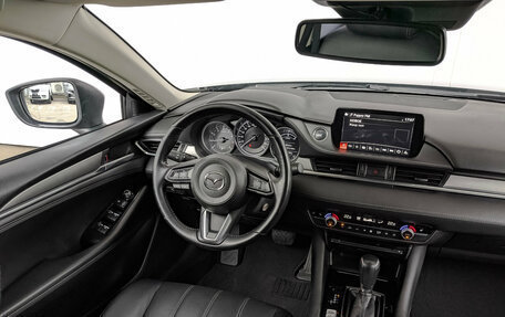 Mazda 6, 2020 год, 2 195 000 рублей, 28 фотография