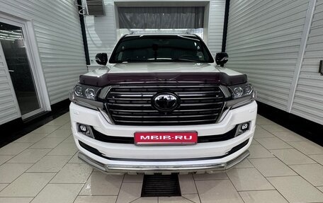 Toyota Land Cruiser 200, 2017 год, 7 699 000 рублей, 1 фотография