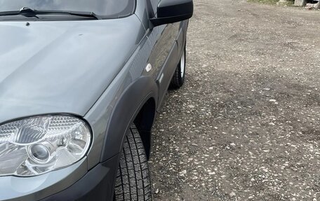 Chevrolet Niva I рестайлинг, 2014 год, 16 фотография