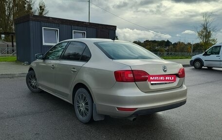 Volkswagen Jetta VI, 2012 год, 500 000 рублей, 2 фотография