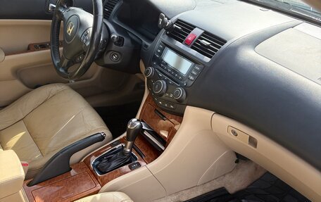 Honda Accord VII рестайлинг, 2007 год, 850 000 рублей, 9 фотография