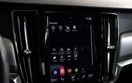 Volvo S90 II рестайлинг, 2018 год, 2 299 000 рублей, 15 фотография