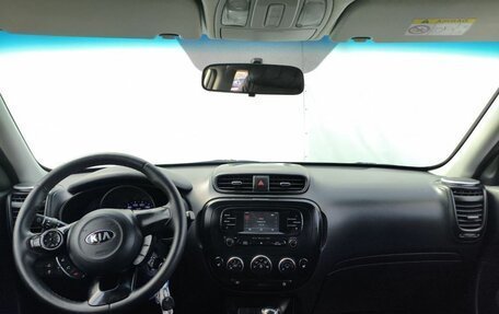 KIA Soul II рестайлинг, 2016 год, 1 290 000 рублей, 13 фотография