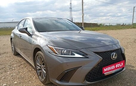 Lexus ES VII, 2021 год, 4 900 000 рублей, 2 фотография