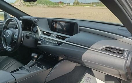 Lexus ES VII, 2021 год, 4 900 000 рублей, 16 фотография