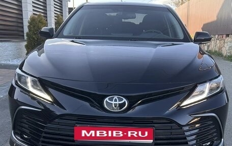 Toyota Camry, 2021 год, 2 780 000 рублей, 3 фотография