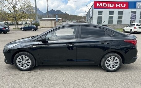 Hyundai Solaris II рестайлинг, 2021 год, 1 500 000 рублей, 6 фотография