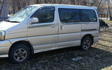 Toyota Grand HiAce I, 2000 год, 690 000 рублей, 2 фотография