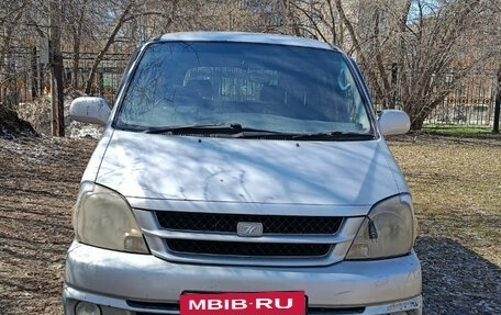 Toyota Grand HiAce I, 2000 год, 690 000 рублей, 3 фотография