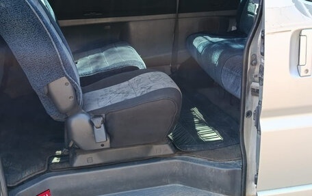 Toyota Grand HiAce I, 2000 год, 690 000 рублей, 9 фотография