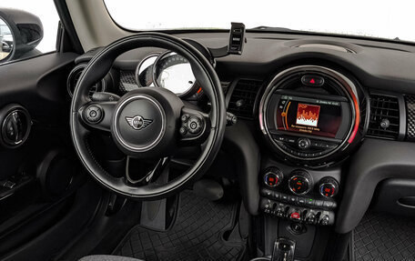 MINI Hatch, 2019 год, 2 690 000 рублей, 28 фотография