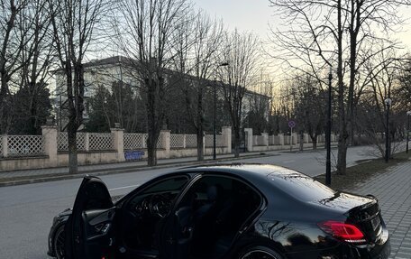 Mercedes-Benz C-Класс, 2019 год, 3 450 000 рублей, 5 фотография