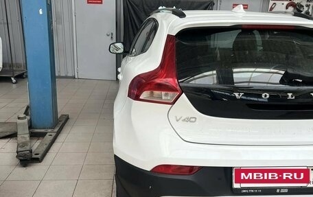 Volvo V40 II рестайлинг, 2013 год, 890 000 рублей, 2 фотография