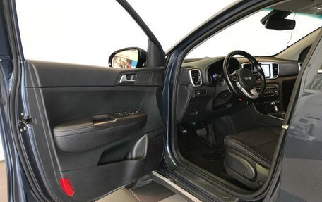 KIA Sportage IV рестайлинг, 2019 год, 2 379 000 рублей, 9 фотография