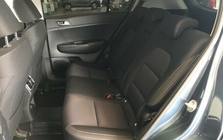 KIA Sportage IV рестайлинг, 2019 год, 2 379 000 рублей, 30 фотография