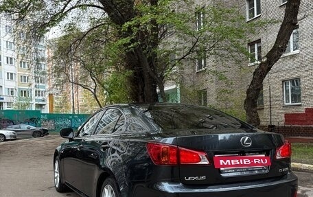 Lexus IS II рестайлинг 2, 2007 год, 1 600 000 рублей, 2 фотография