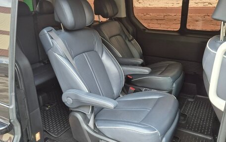 Hyundai Staria, 2021 год, 4 790 000 рублей, 22 фотография