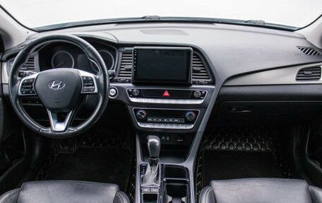 Hyundai Sonata VII, 2019 год, 1 818 000 рублей, 13 фотография