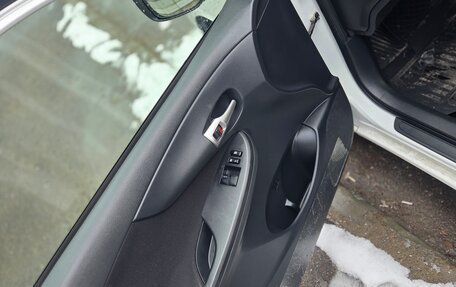 Toyota Corolla, 2013 год, 1 170 000 рублей, 6 фотография