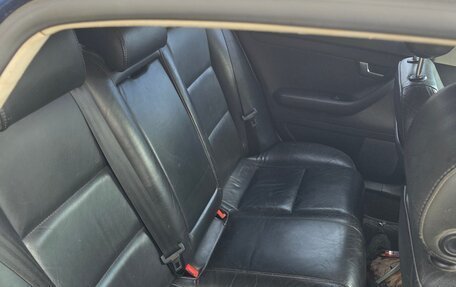 Audi A4, 2007 год, 650 000 рублей, 10 фотография