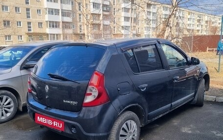 Renault Sandero I, 2010 год, 420 000 рублей, 2 фотография