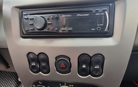 Renault Sandero I, 2010 год, 420 000 рублей, 14 фотография