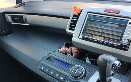 Honda Freed I, 2014 год, 1 150 000 рублей, 7 фотография