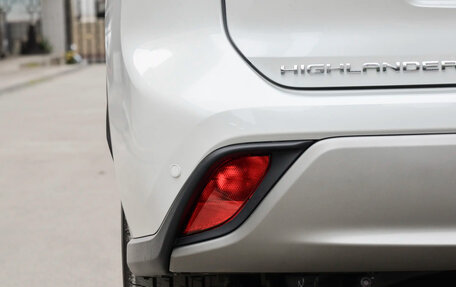 Toyota Highlander, 2026 год, 5 090 000 рублей, 13 фотография